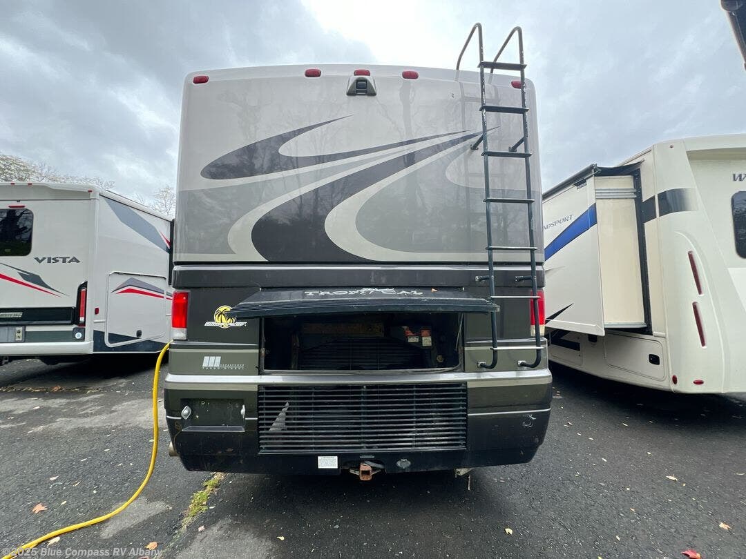 Contact us now about this 2005 National RV Tropical LX 396XL! 2005 Tropical LX 396XL by National RV from Blue Compass RV Albany in Latham, New York