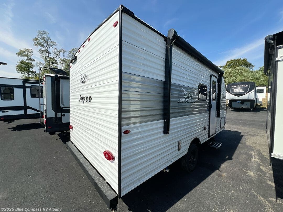 New 2026 Jayco Jay Flight SLX 170BH available in Latham, New York