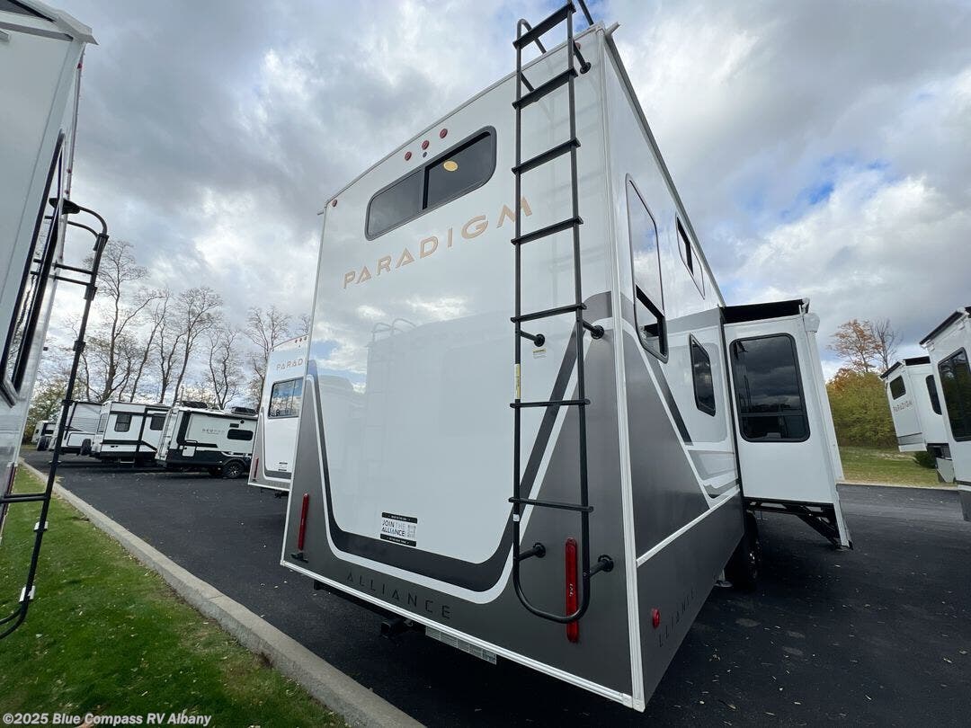 Contact us now about this 2025 Alliance RV Paradigm 395DS! 2025 Paradigm 395DS by Alliance RV from Blue Compass RV Albany in Latham, New York