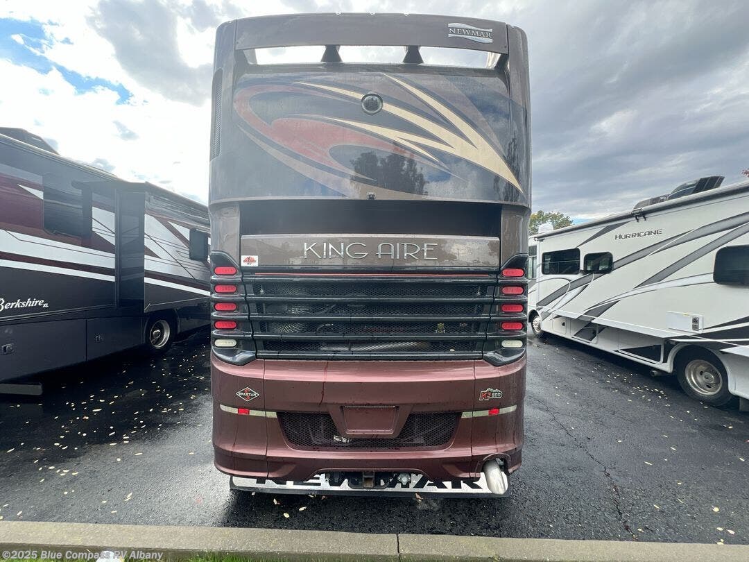 Contact us now about this 2017 Newmar King Aire 4519! 2017 King Aire 4519 by Newmar from Blue Compass RV Albany in Latham, New York