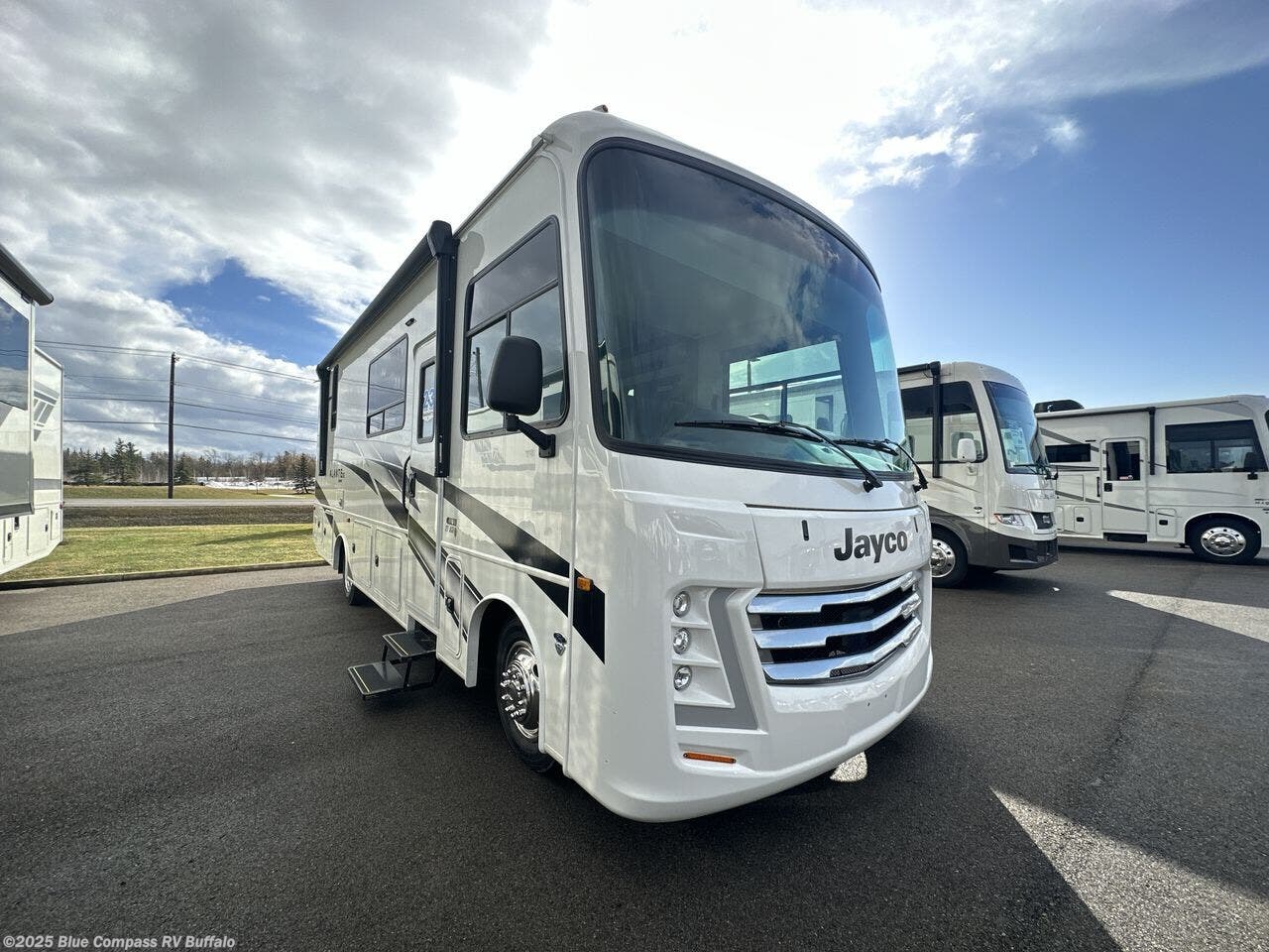 New 2025 Jayco Alante 27A available in West Seneca, New York