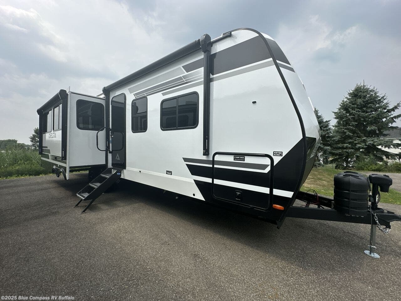 Contact us now about this 2026 Alliance RV Delta 292RL! 2026 Delta 292RL by Alliance RV from Blue Compass RV Buffalo in West Seneca, New York
