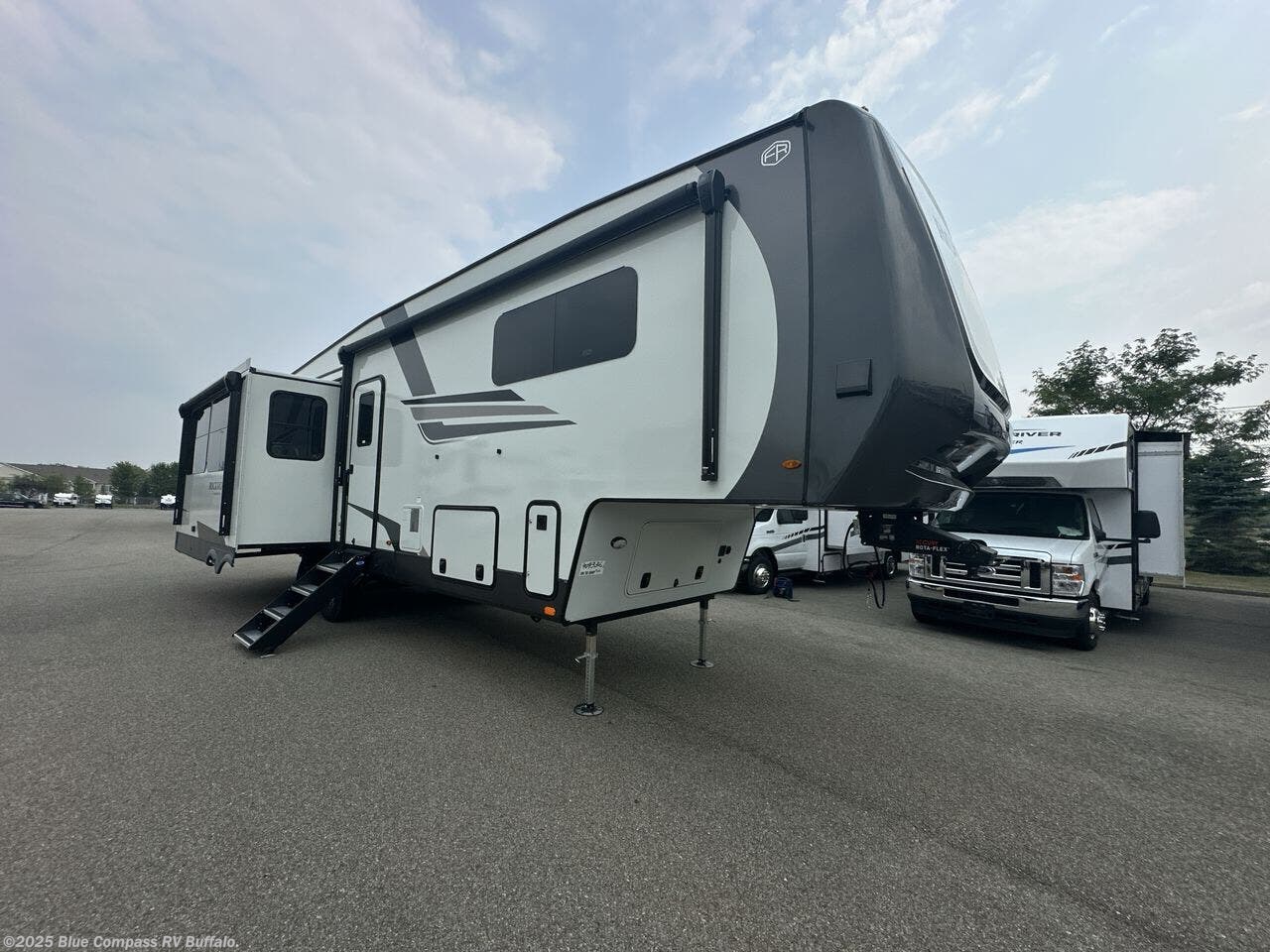 Contact us now about this 2026 Forest River Rockwood Signature R361RLS! 2026 Rockwood Signature R361RLS by Forest River from Blue Compass RV Buffalo in West Seneca, New York