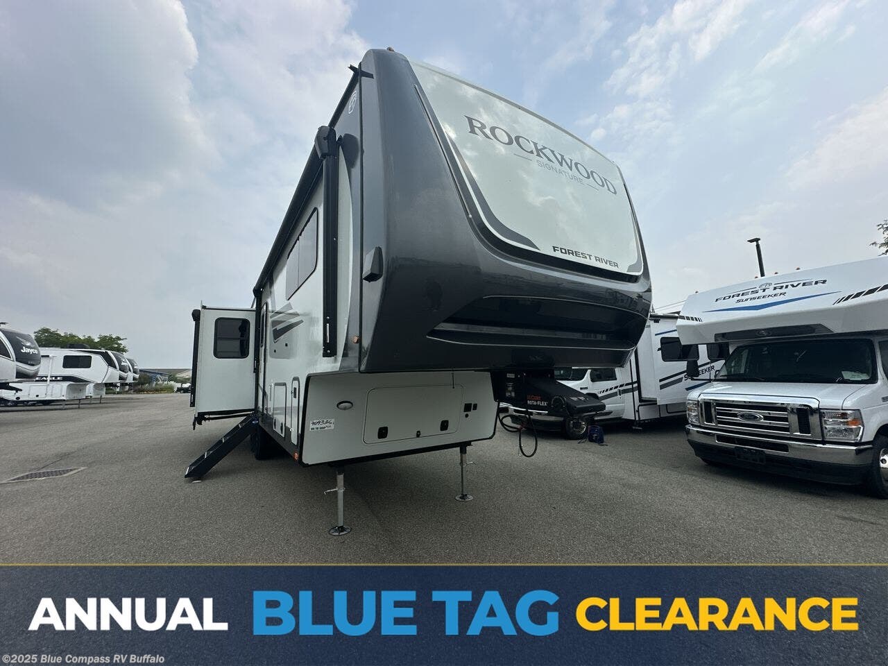 Email now about this 2026 Forest River Rockwood Signature R361RLS! New 2026 Forest River Rockwood Signature R361RLS available in West Seneca, New York