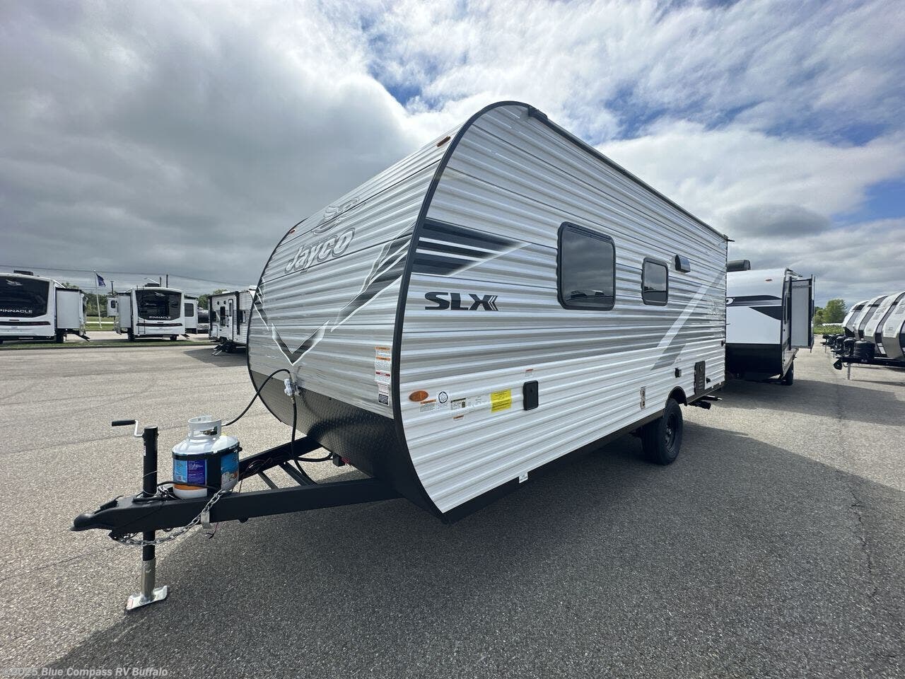 Contact us now about this 2026 Jayco Jay Flight SLX 175FQ! 2026 Jay Flight SLX 175FQ by Jayco from Blue Compass RV Buffalo in West Seneca, New York