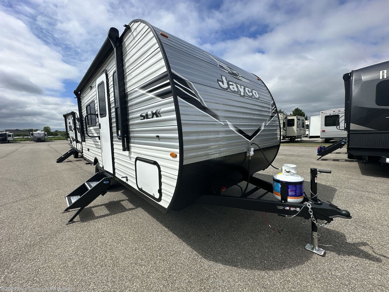 Email now about this 2026 Jayco Jay Flight SLX 175FQ! New 2026 Jayco Jay Flight SLX 175FQ available in West Seneca, New York