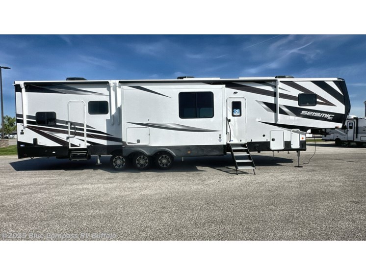 Email now about this 2025 Jayco Seismic 399! New 2025 Jayco Seismic 399 available in West Seneca, New York