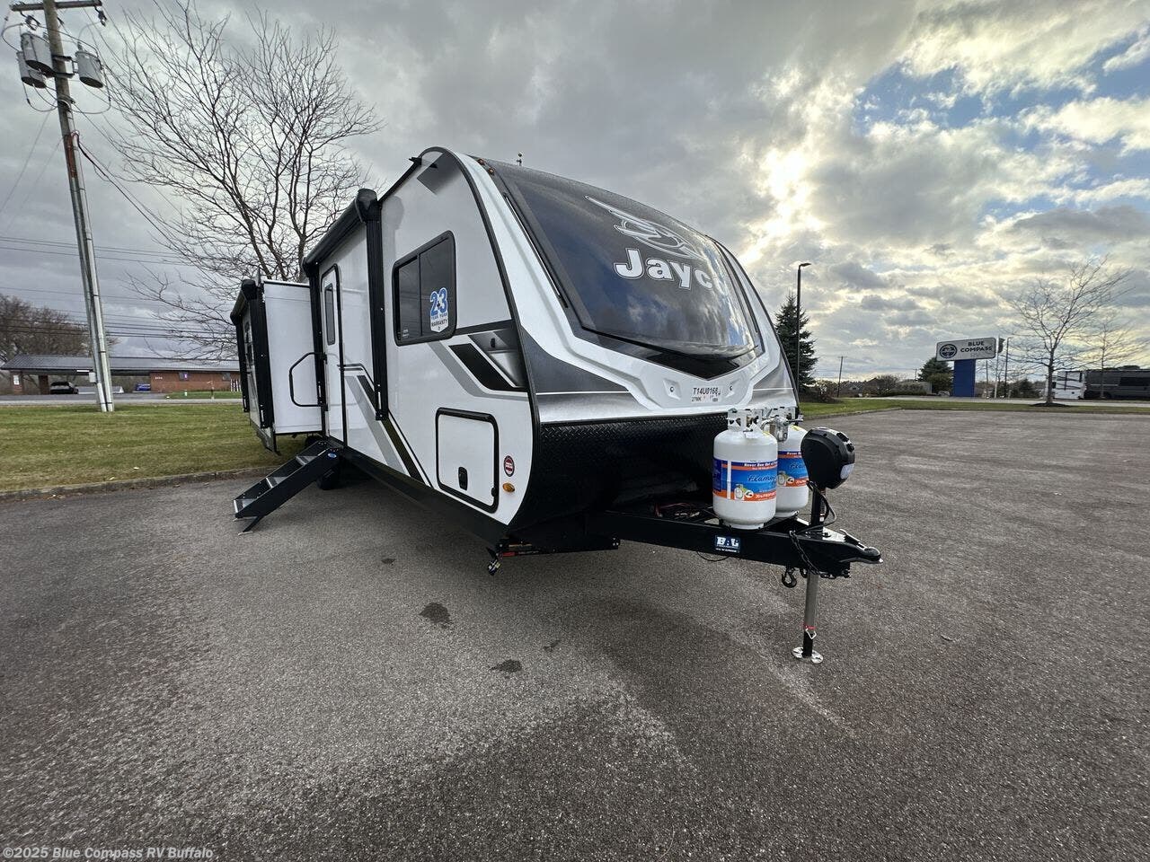 New 2026 Jayco Jay Feather 27MK available in West Seneca, New York