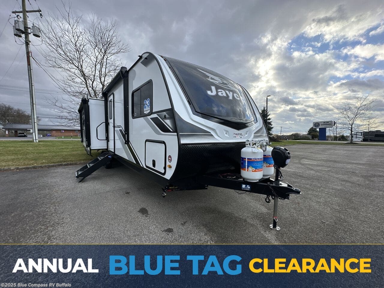 Email now about this 2026 Jayco Jay Feather 27MK! New 2026 Jayco Jay Feather 27MK available in West Seneca, New York