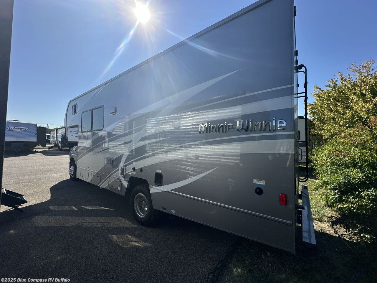 Contact us now about this 2025 Winnebago Minnie Winnie 25B! 2025 Minnie Winnie 25B by Winnebago from Blue Compass RV Buffalo in West Seneca, New York
