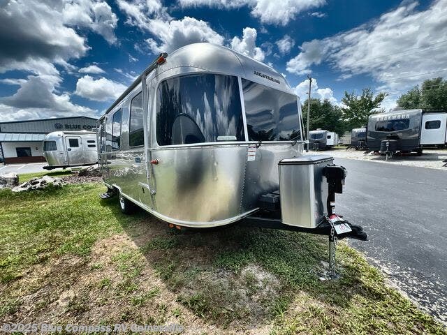 Email now about this 2025 Airstream Bambi 22FB! New 2025 Airstream Bambi 22FB available in Alachua, Florida