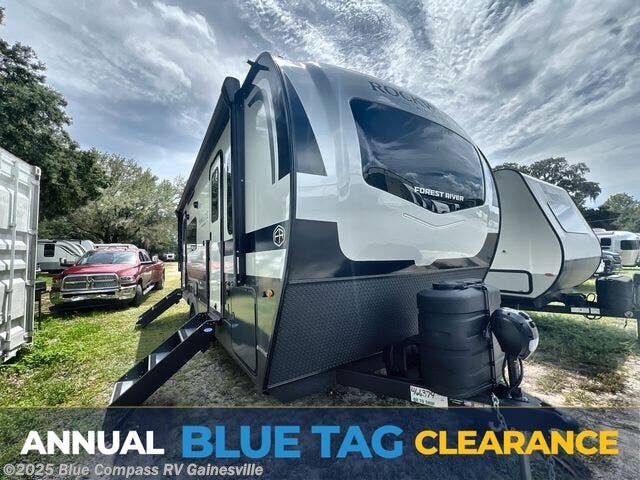 Email now about this 2026 Forest River Rockwood Mini Lite 2515S! New 2026 Forest River Rockwood Mini Lite 2515S available in Alachua, Florida