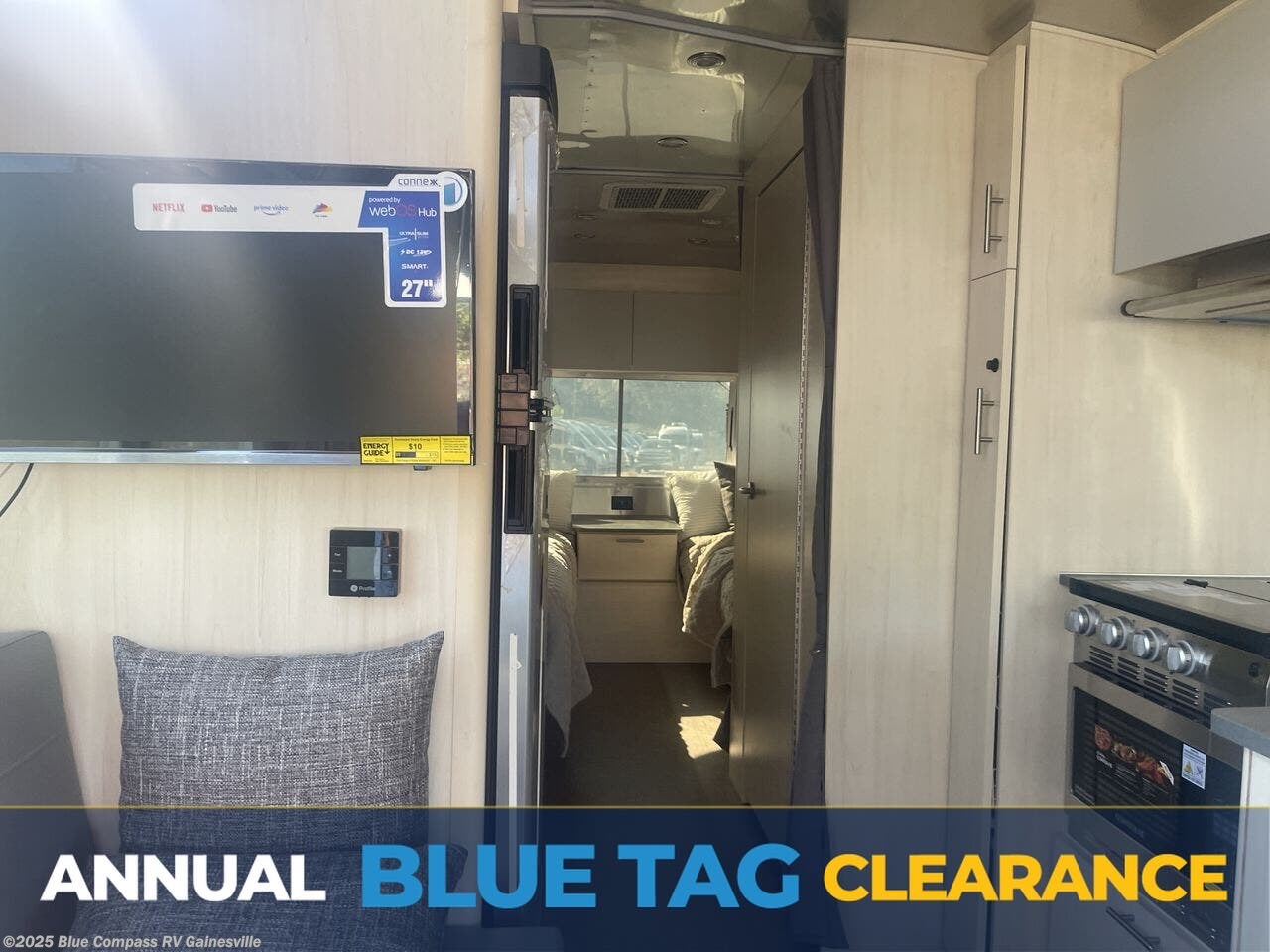 Email now about this 2026 Airstream Flying Cloud 25FB! New 2026 Airstream Flying Cloud 25FB available in Alachua, Florida