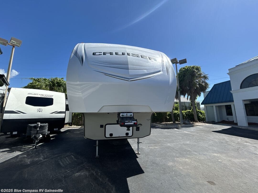 Used 2015 CrossRoads Cruiser 333RL available in Alachua, Florida