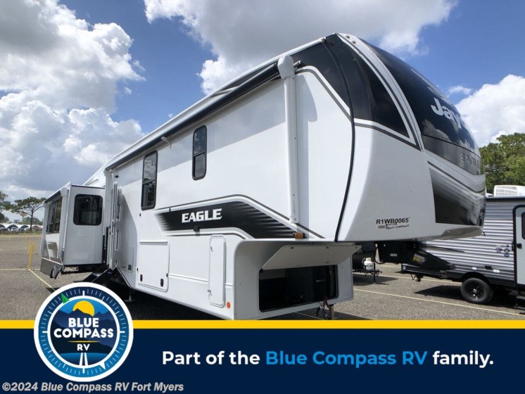 New 2024 Jayco Eagle 370FBTS available in Fort Myers, Florida