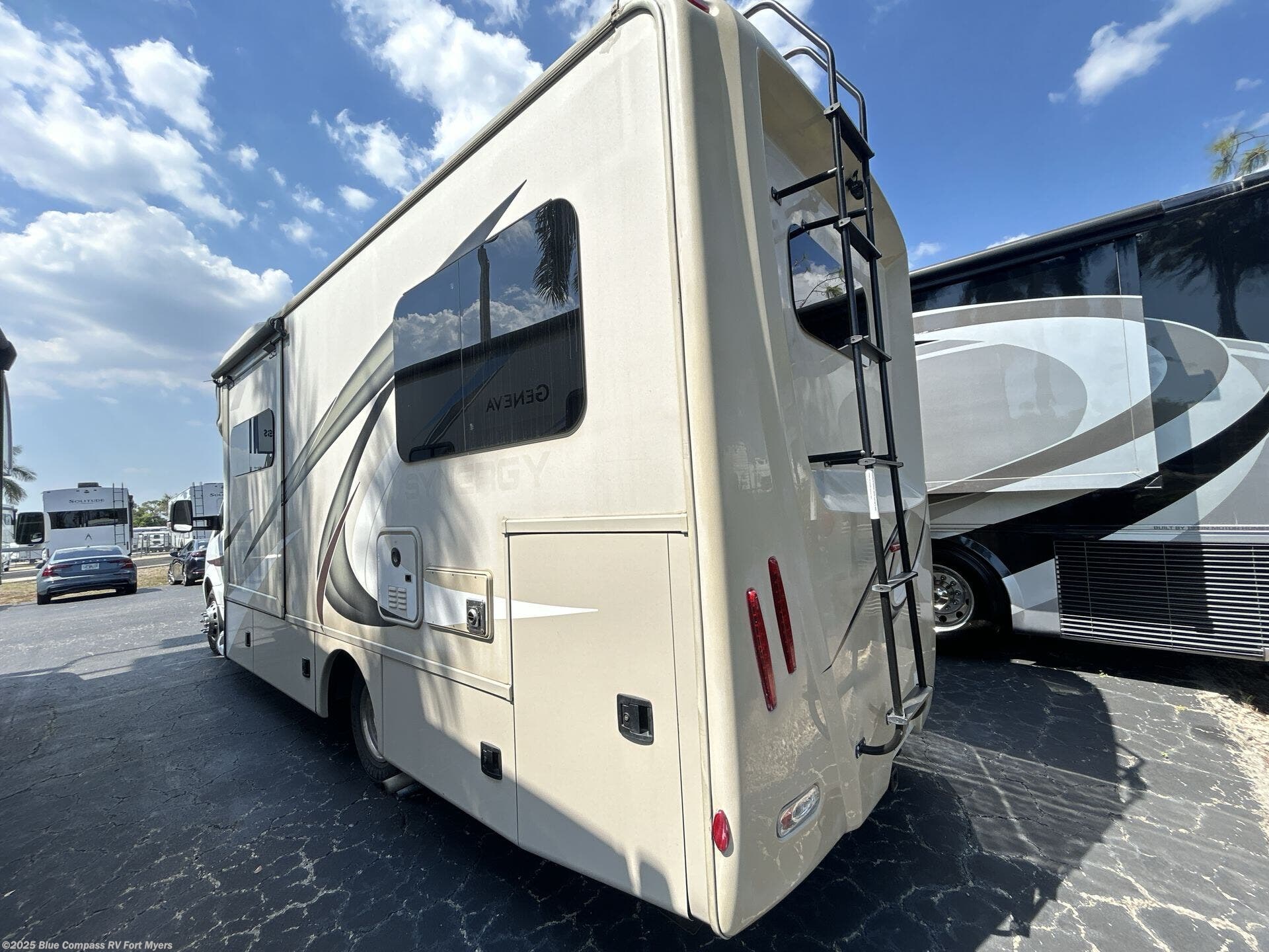 Contact us now about this 2018 Thor Motor Coach Synergy TT24! 2018 Synergy TT24 by Thor Motor Coach from Blue Compass RV Fort Myers in Fort Myers, Florida