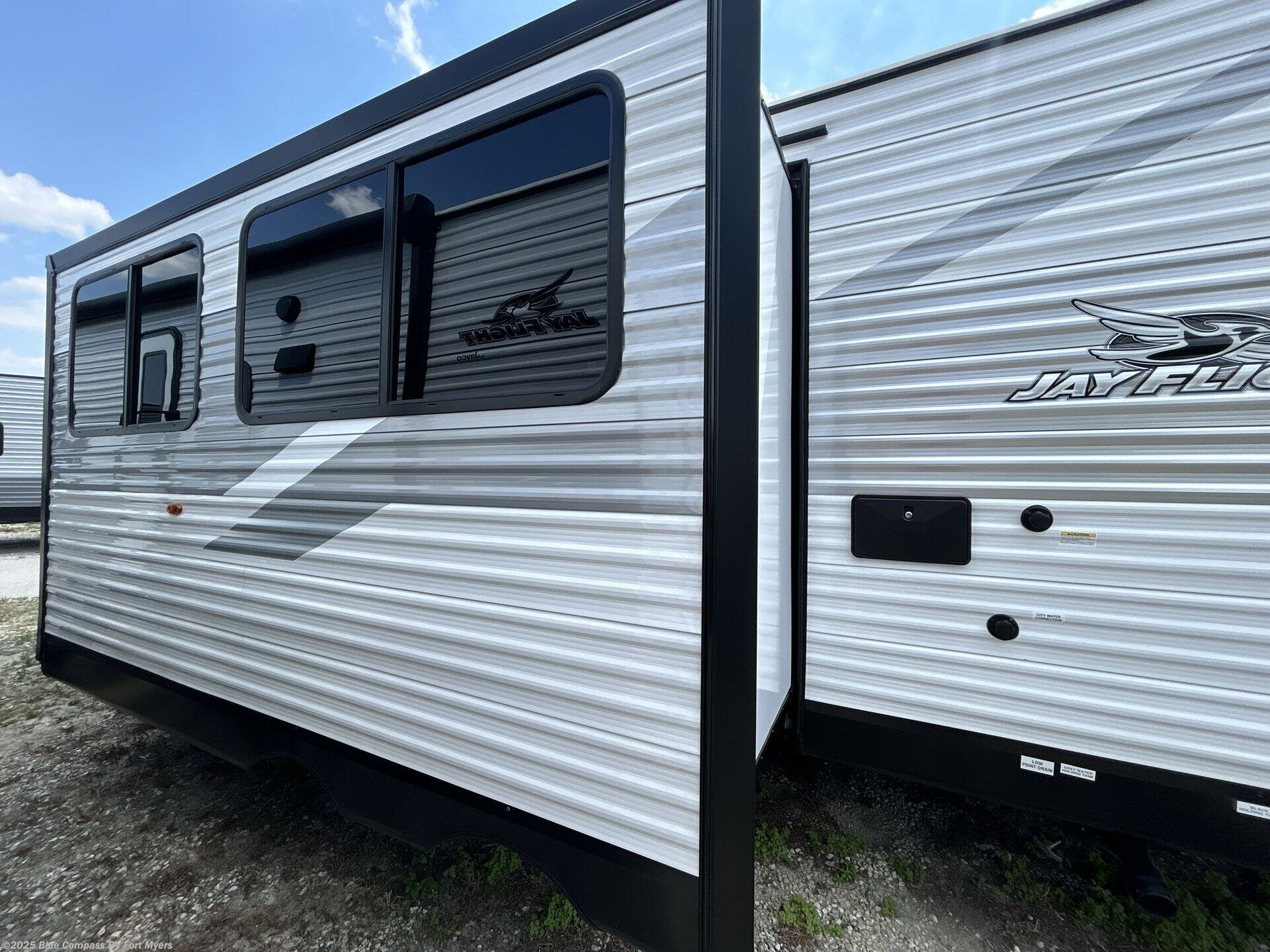 New 2025 Jayco Jay Flight SLX 261BHS available in Fort Myers, Florida
