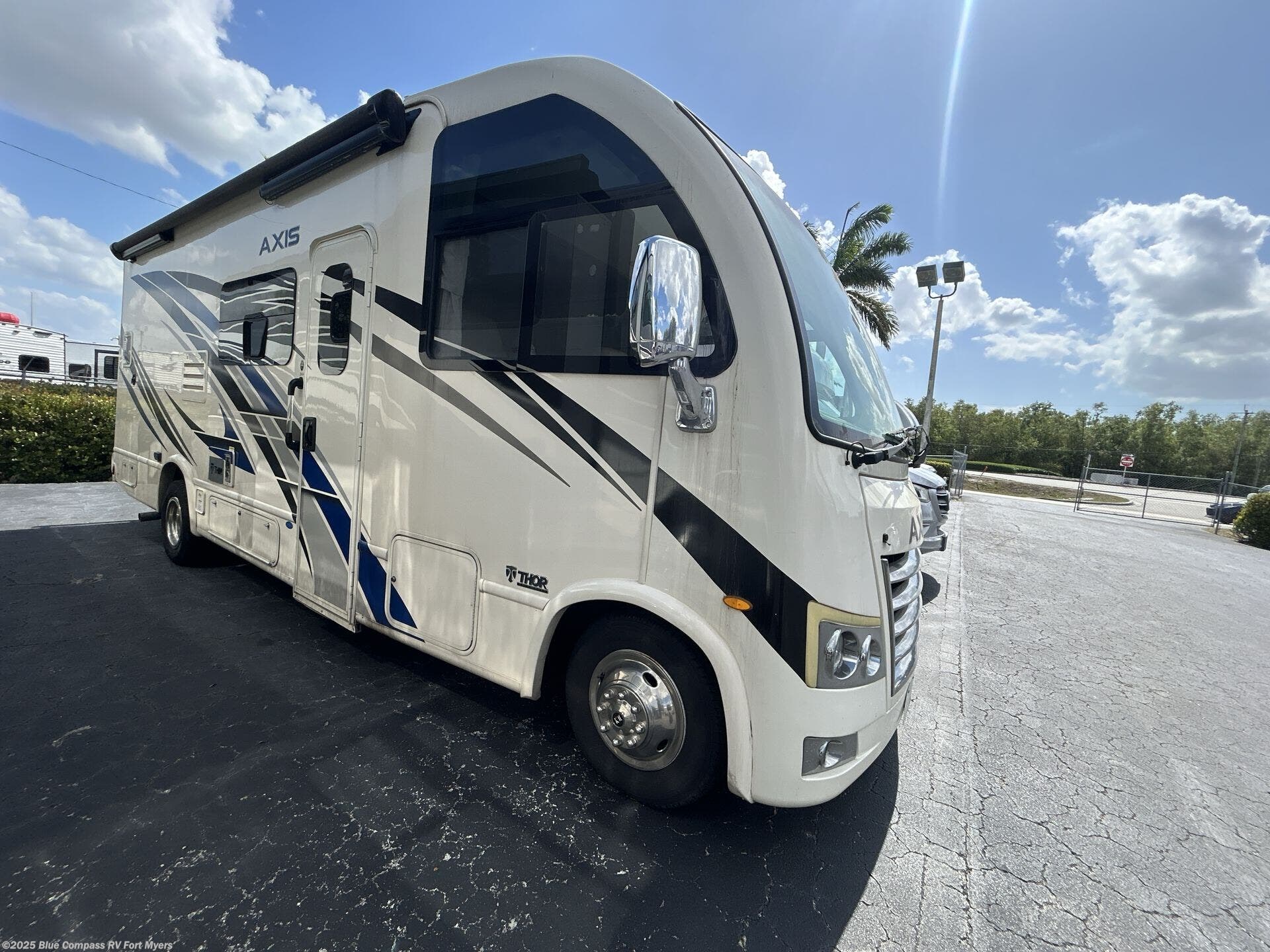 Contact us now about this 2023 Thor Motor Coach Axis 24.4! 2023 Axis 24.4 by Thor Motor Coach from Blue Compass RV Fort Myers in Fort Myers, Florida