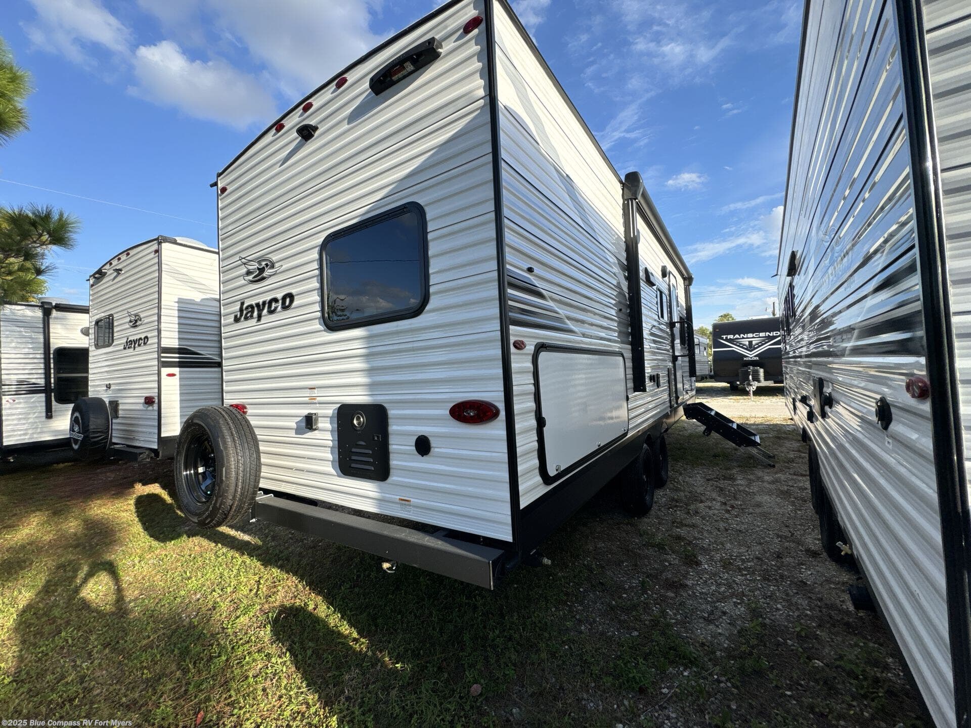 Contact us now about this 2025 Jayco Jay Flight SLX 235MBH! 2025 Jay Flight SLX 235MBH by Jayco from Blue Compass RV Fort Myers in Fort Myers, Florida