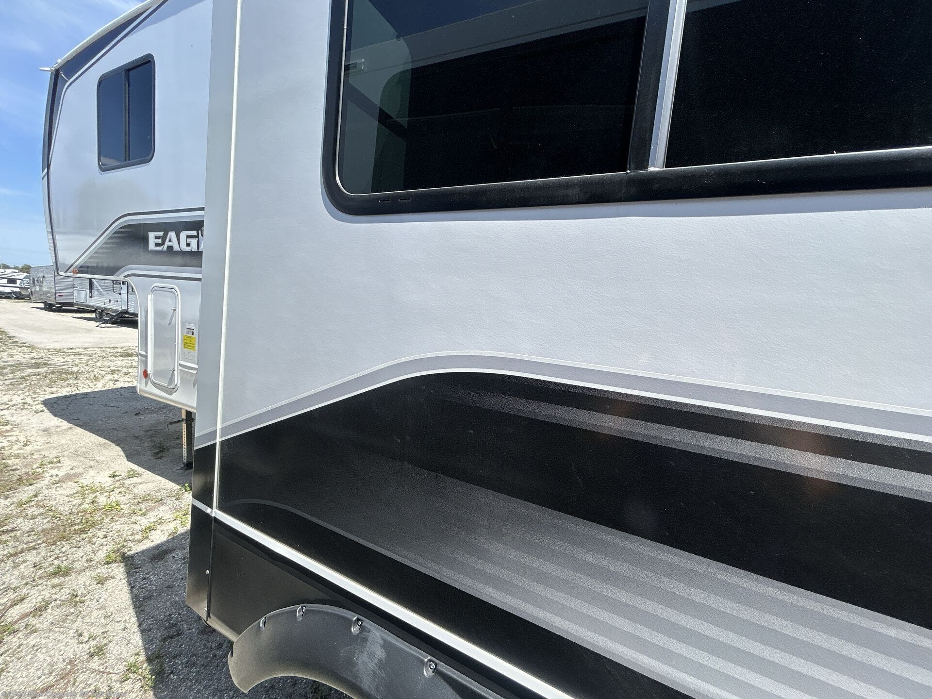 Contact us now about this 2025 Jayco Eagle HT 26REC! 2025 Eagle HT 26REC by Jayco from Blue Compass RV Fort Myers in Fort Myers, Florida