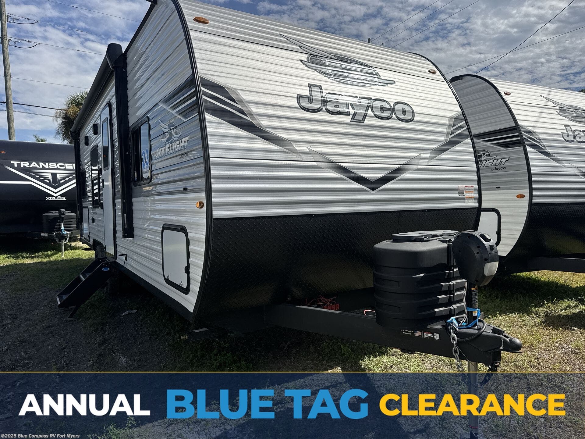 Email now about this 2025 Jayco Jay Flight SLX 260BH! New 2025 Jayco Jay Flight SLX 260BH available in Fort Myers, Florida