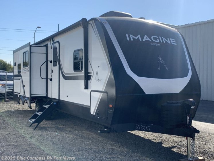 Email now about this 2025 Grand Design Imagine 2670MK! New 2025 Grand Design Imagine 2670MK available in Fort Myers, Florida