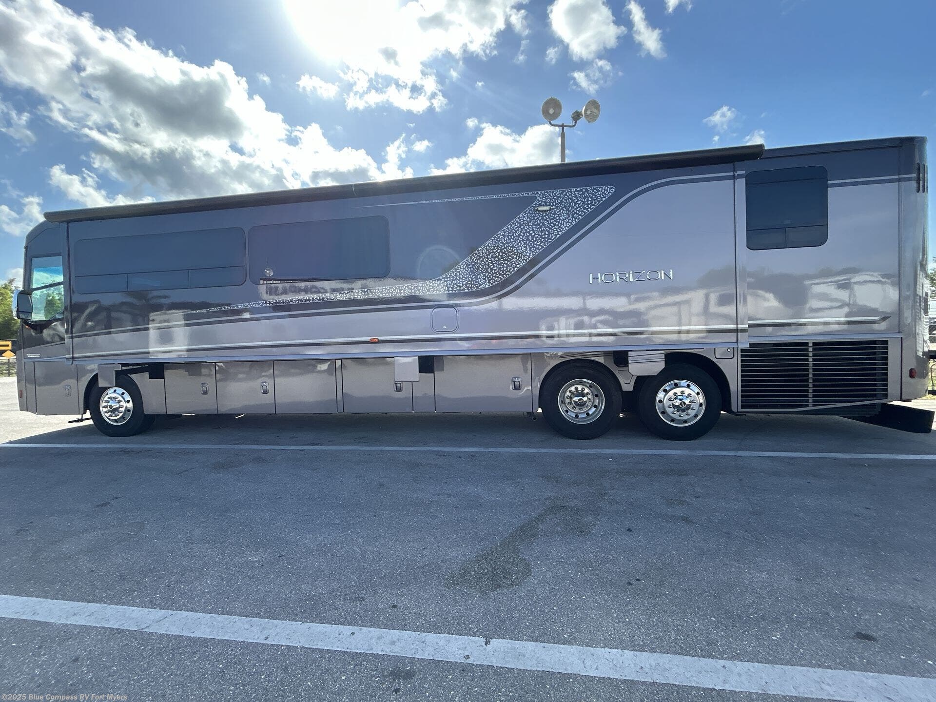 Used 2020 Winnebago Horizon 42Q available in Fort Myers, Florida