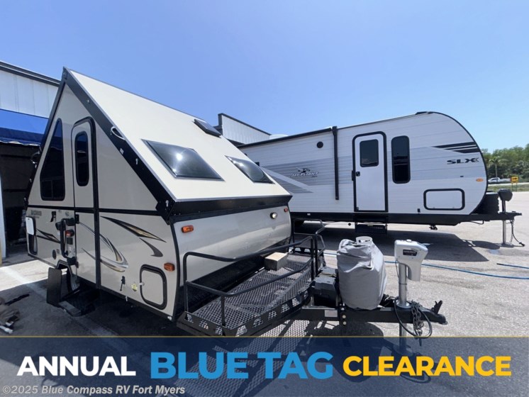 Email now about this 2014 Forest River Rockwood Hard Side Series A122BH! Used 2014 Forest River Rockwood Hard Side Series A122BH available in Fort Myers, Florida