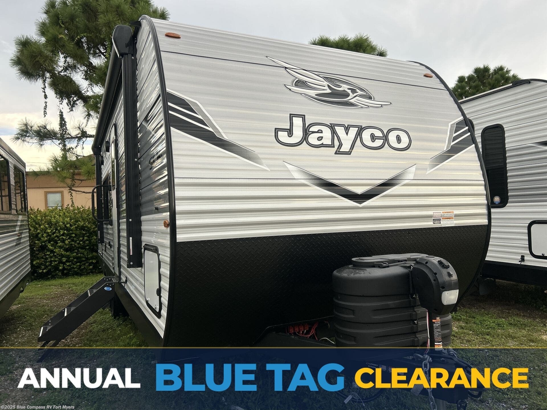 Email now about this 2026 Jayco Jay Flight SLX 265BHS! New 2026 Jayco Jay Flight SLX 265BHS available in Fort Myers, Florida