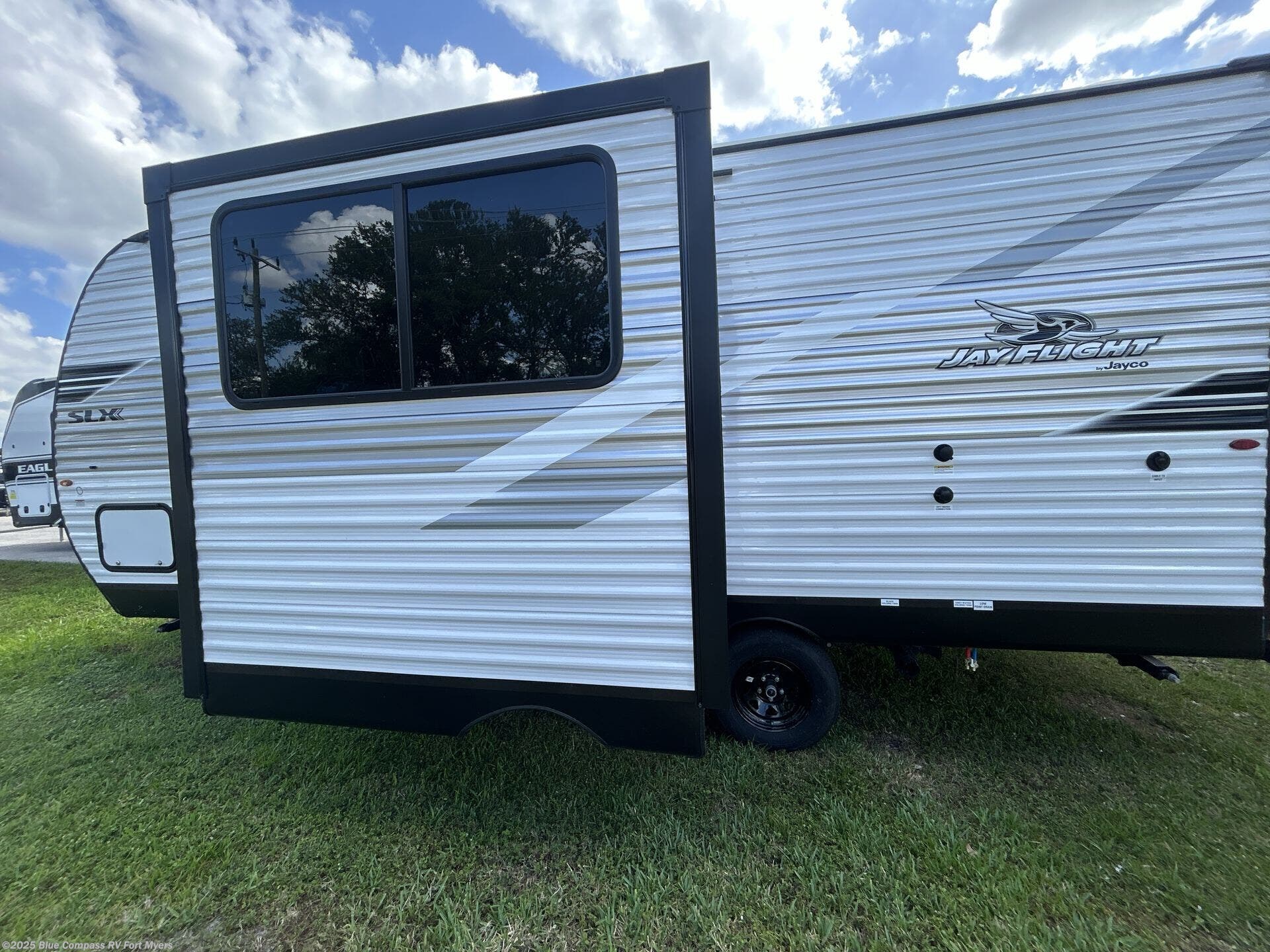 New 2025 Jayco Jay Flight SLX 200MKS available in Fort Myers, Florida
