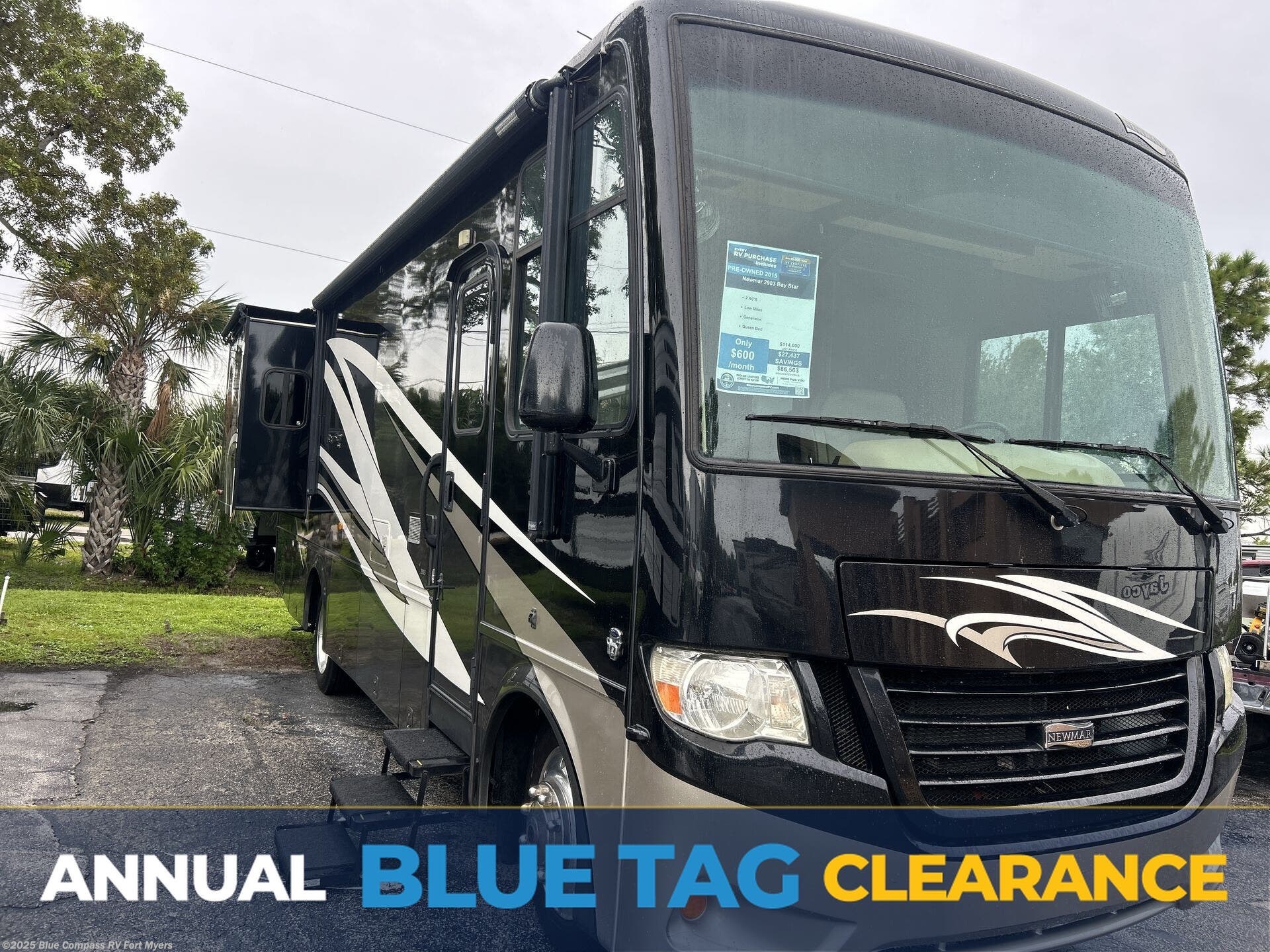 Email now about this 2015 Newmar Bay Star 2903! Used 2015 Newmar Bay Star 2903 available in Fort Myers, Florida