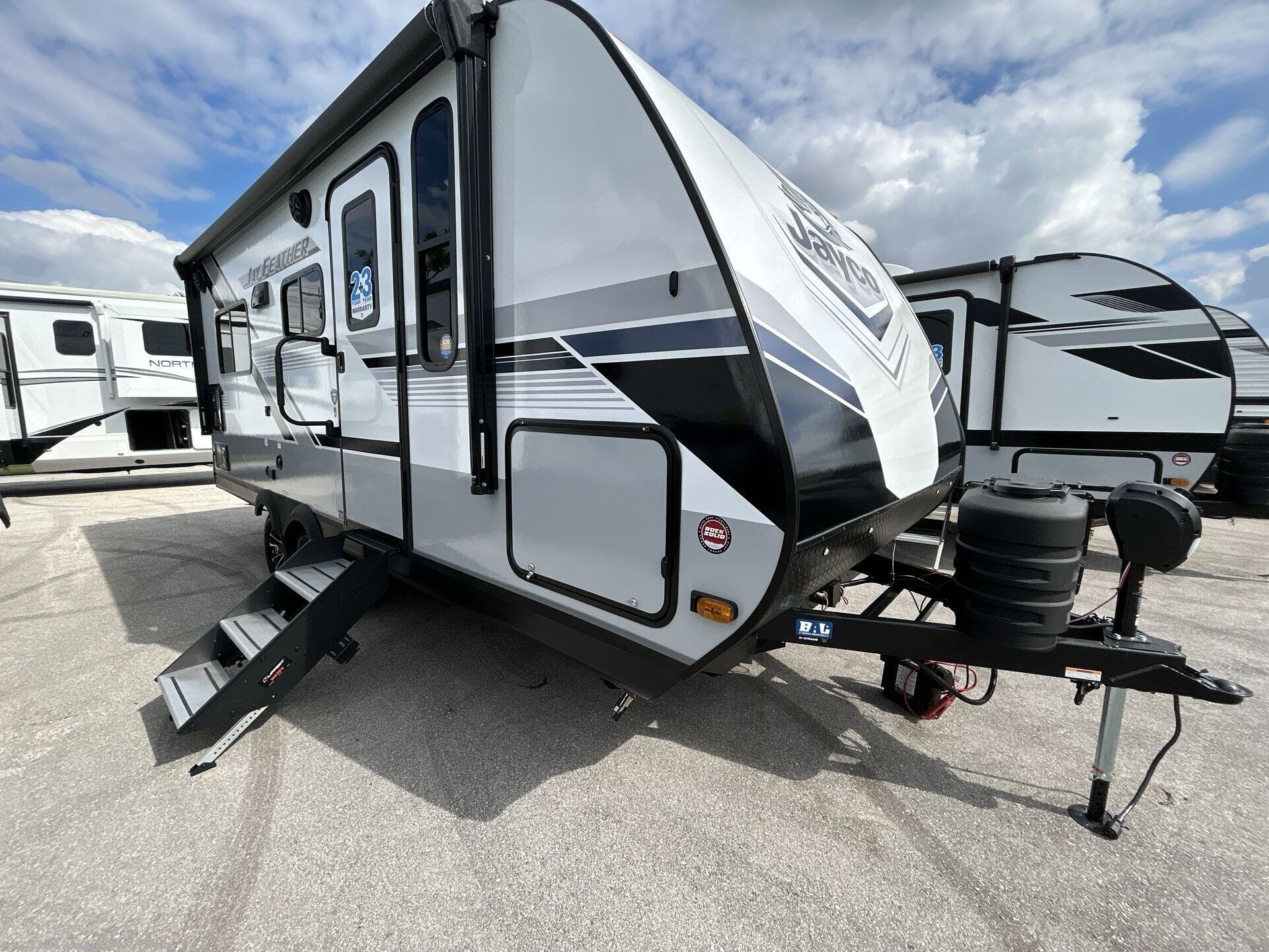 Email now about this 2024 Jayco Jay Feather 19MRK! Used 2024 Jayco Jay Feather 19MRK available in Fort Myers, Florida
