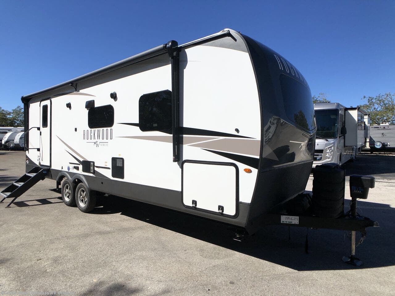 Call now about this 2025 Forest River Rockwood Ultra Lite 2606WS! 2025 Forest River Rockwood Ultra Lite 2606WS - New Travel Trailer For Sale by Blue Compass RV Orlando in Casselberry, Florida