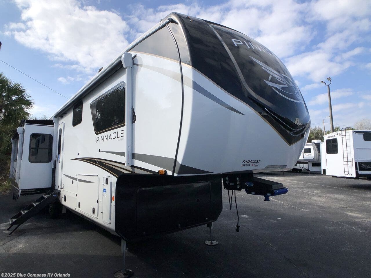 Contact us now about this 2025 Jayco Pinnacle 38KPTS! 2025 Pinnacle 38KPTS by Jayco from Blue Compass RV Orlando in Casselberry, Florida