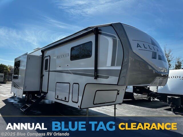 Email now about this 2025 Alliance RV Avenue 38DBL! New 2025 Alliance RV Avenue 38DBL available in Casselberry, Florida