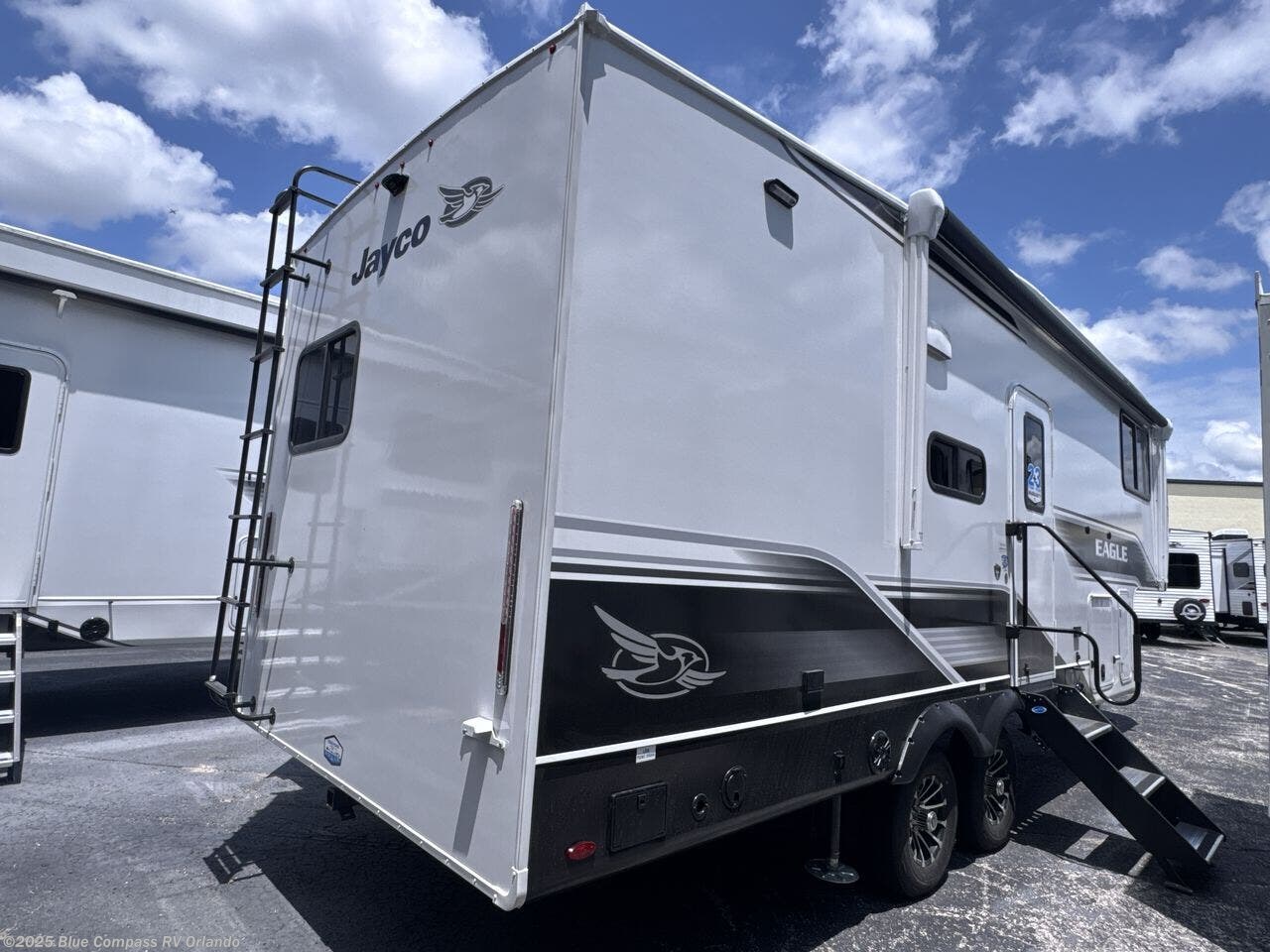 Contact us now about this 2025 Jayco Eagle HT 26REC! 2025 Eagle HT 26REC by Jayco from Blue Compass RV Orlando in Casselberry, Florida