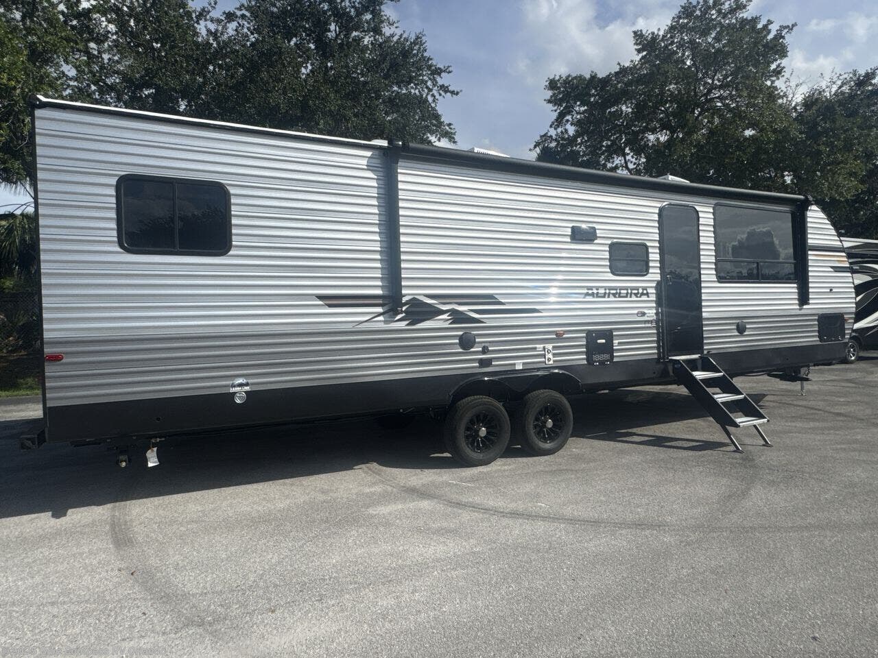 Email now about this 2026 Forest River Aurora 34BHTS (2 Queen Beds)! New 2026 Forest River Aurora 34BHTS (2 Queen Beds) available in Casselberry, Florida