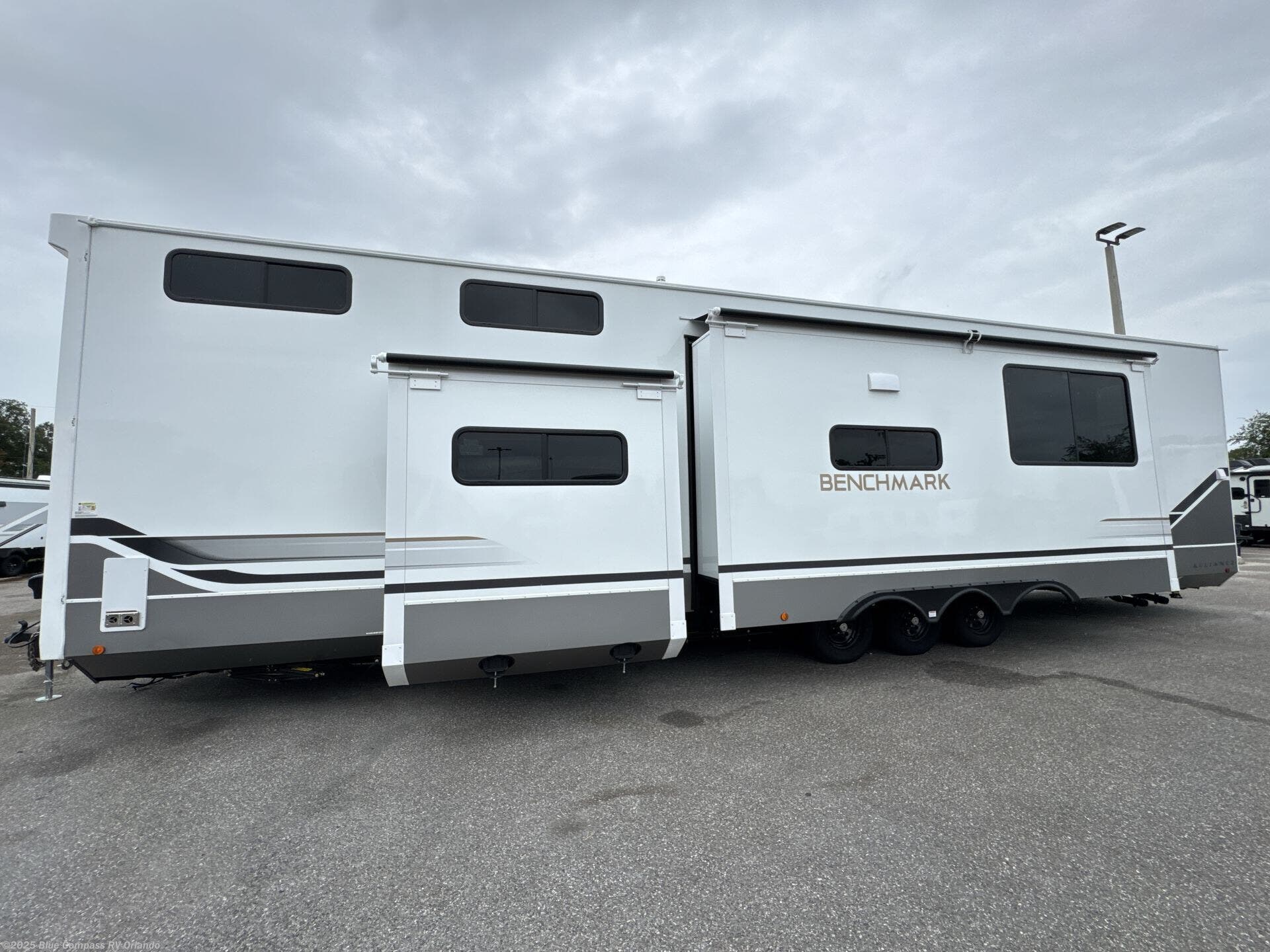 Email now about this 2026 Alliance RV Benchmark 44LFT! New 2026 Alliance RV Benchmark 44LFT available in Casselberry, Florida