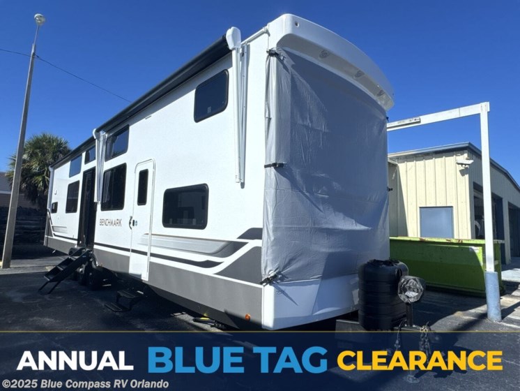 Email now about this 2026 Alliance RV Benchmark 44RKL! New 2026 Alliance RV Benchmark 44RKL available in Casselberry, Florida