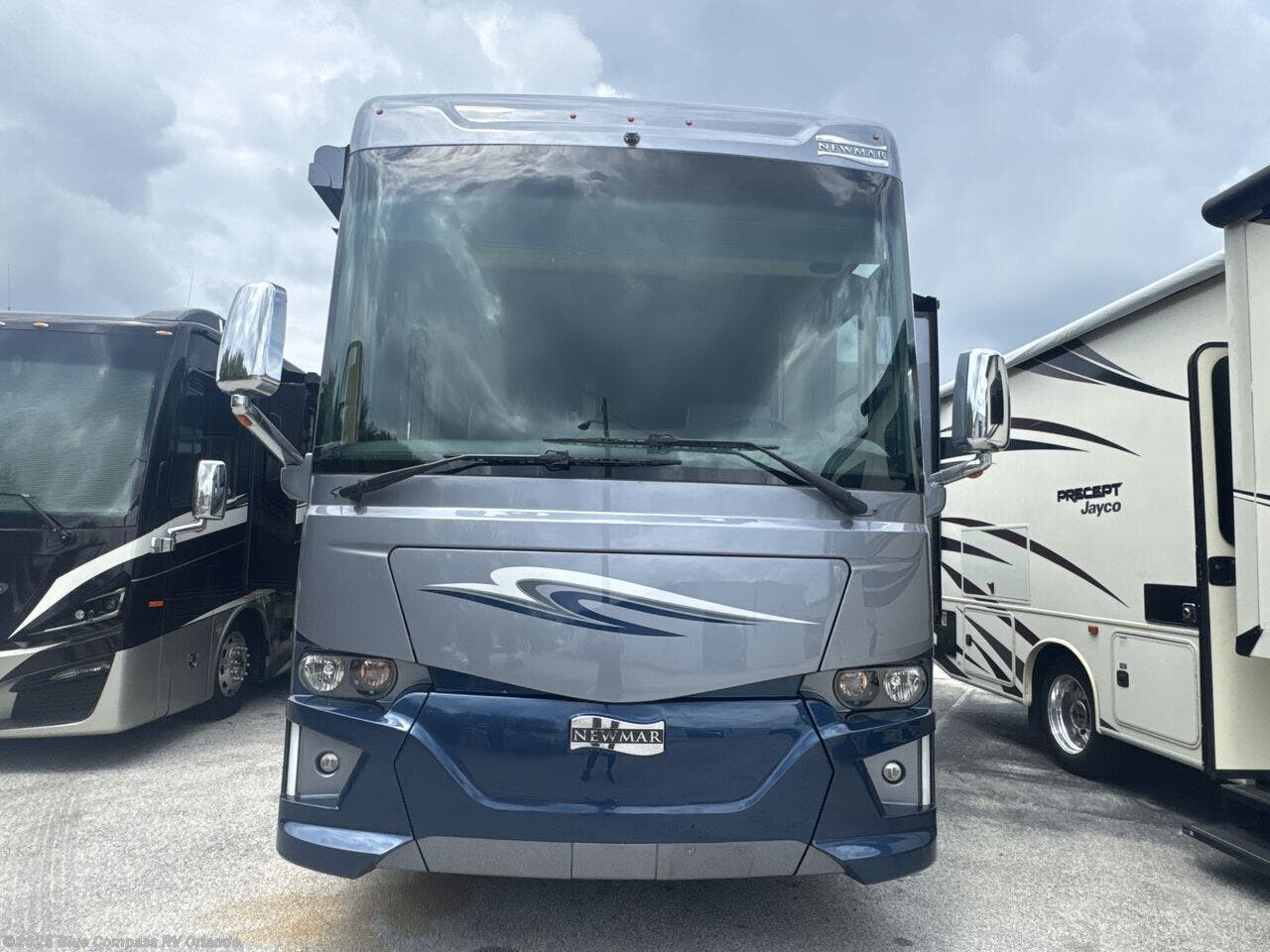 Used 2019 Newmar Dutch Star 4369 available in Casselberry, Florida