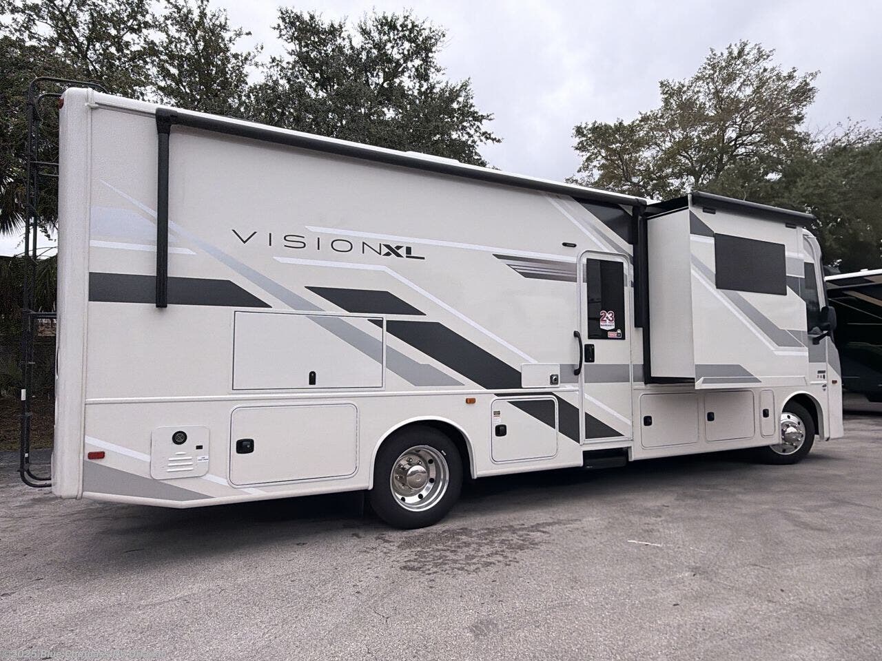 Contact us now about this 2026 Entegra Coach Vision XL 31UL! 2026 Vision XL 31UL by Entegra Coach from Blue Compass RV Orlando in Casselberry, Florida