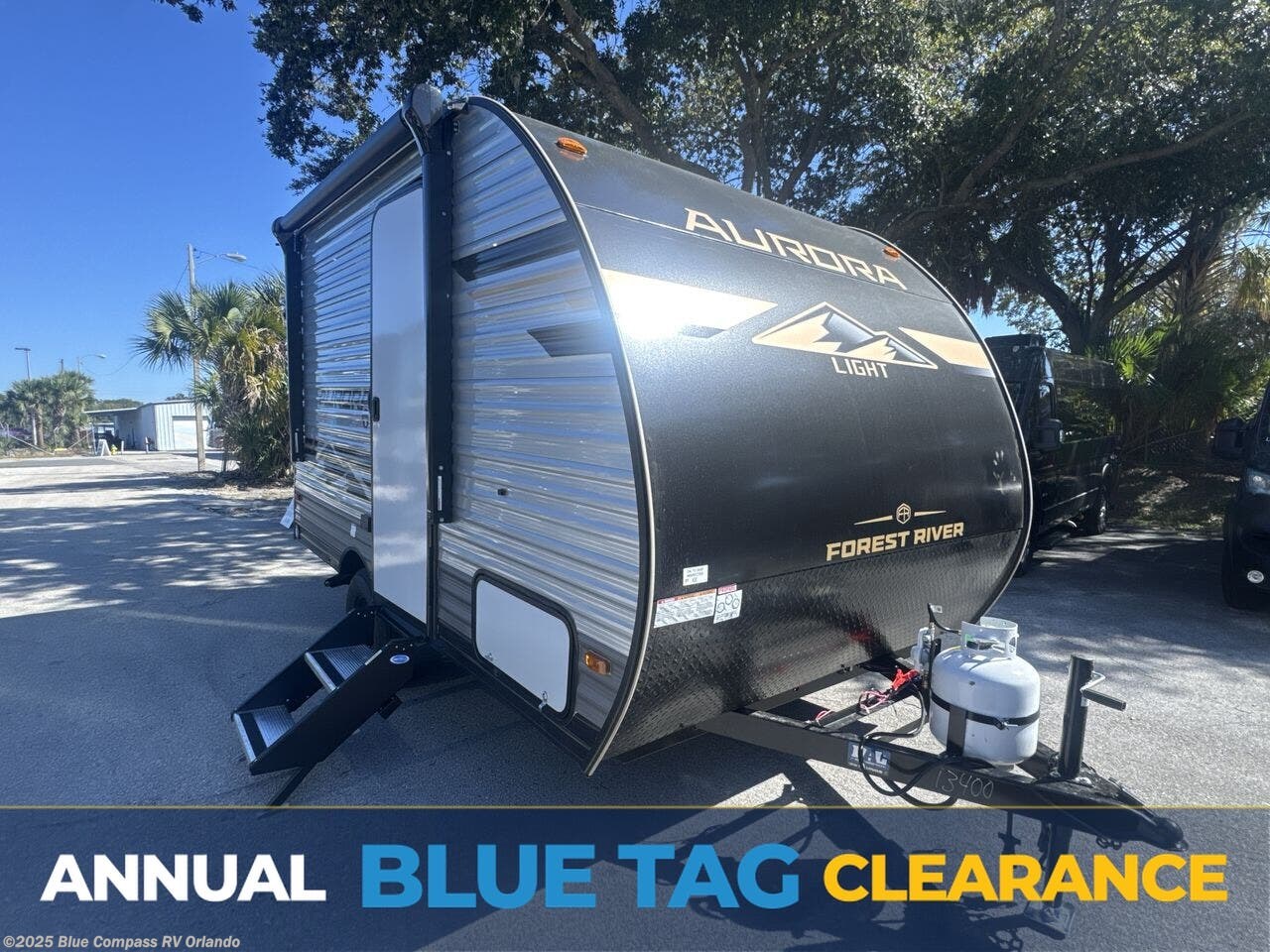 Email now about this 2026 Forest River Aurora Light 13RKX! New 2026 Forest River Aurora Light 13RKX available in Casselberry, Florida