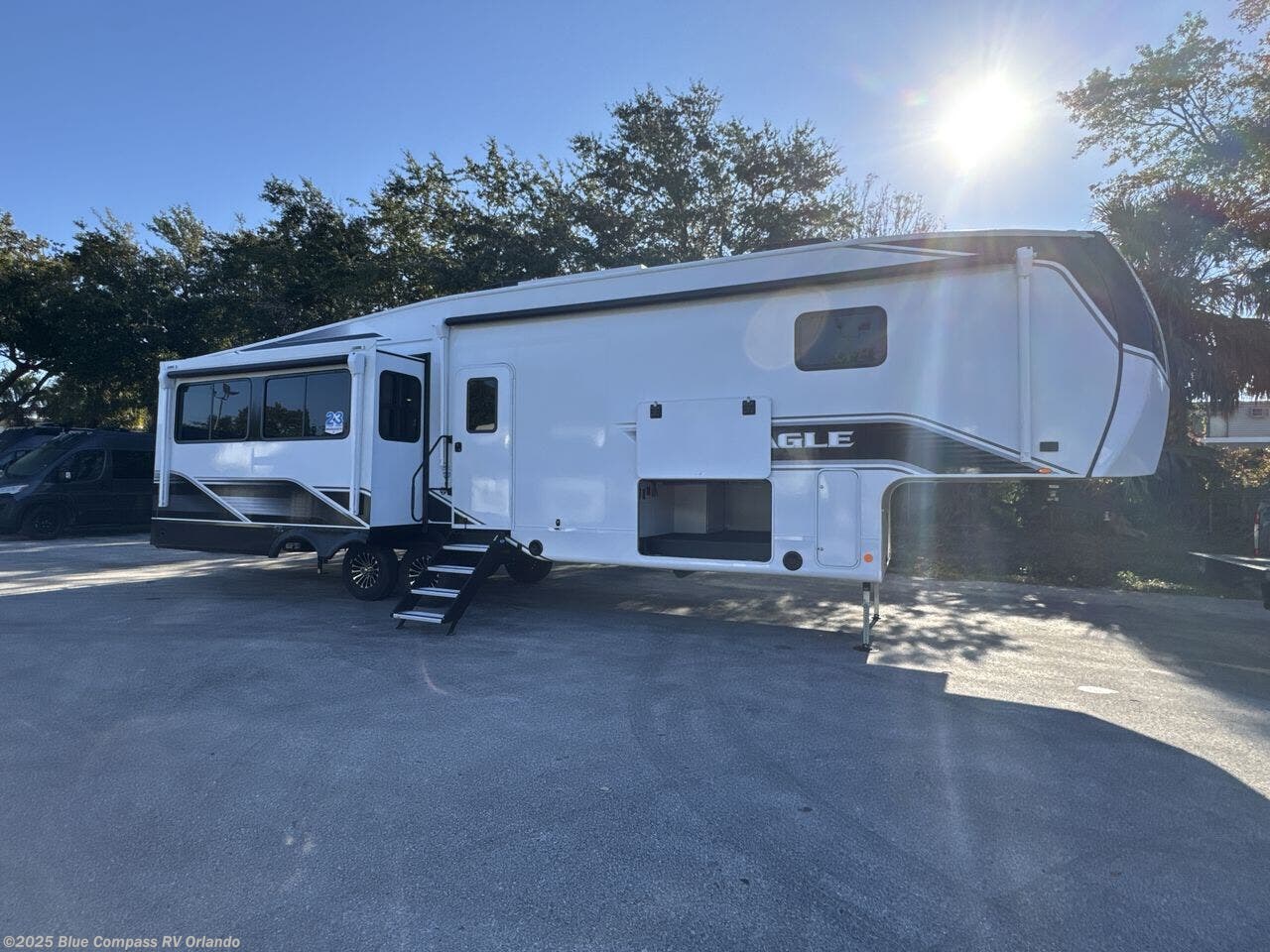 New 2026 Jayco Eagle 335LSTS available in Casselberry, Florida