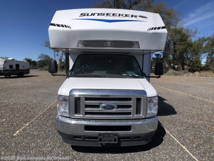 Email now about this 2026 Forest River Sunseeker Classic 2440DS! New 2026 Forest River Sunseeker Classic 2440DS available in Casselberry, Florida