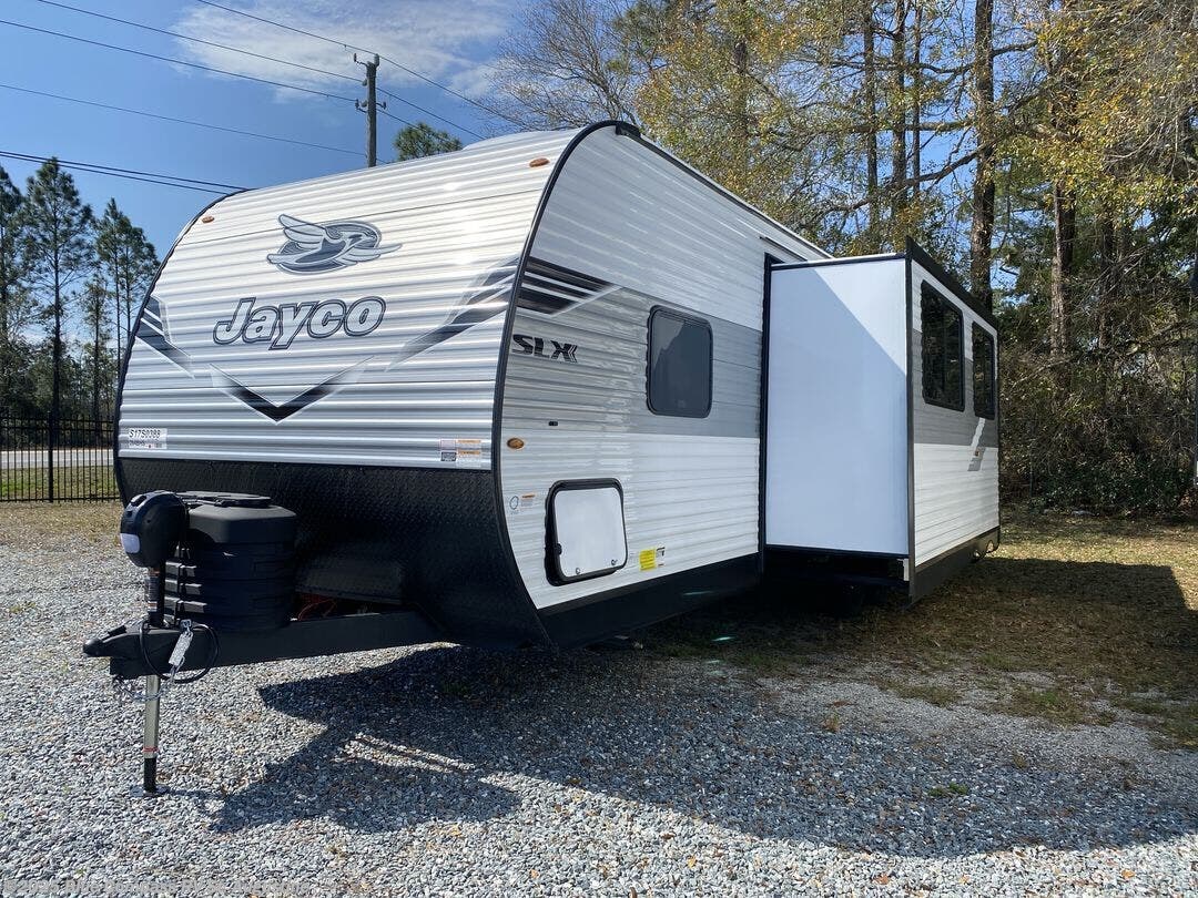 New 2025 Jayco Jay Flight SLX 284BHS available in St. Augustine, Florida
