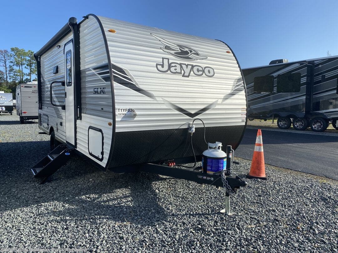 Contact us now about this 2026 Jayco Jay Flight SLX 197MB! 2026 Jay Flight SLX 197MB by Jayco from Blue Compass RV St. Augustine in St. Augustine, Florida