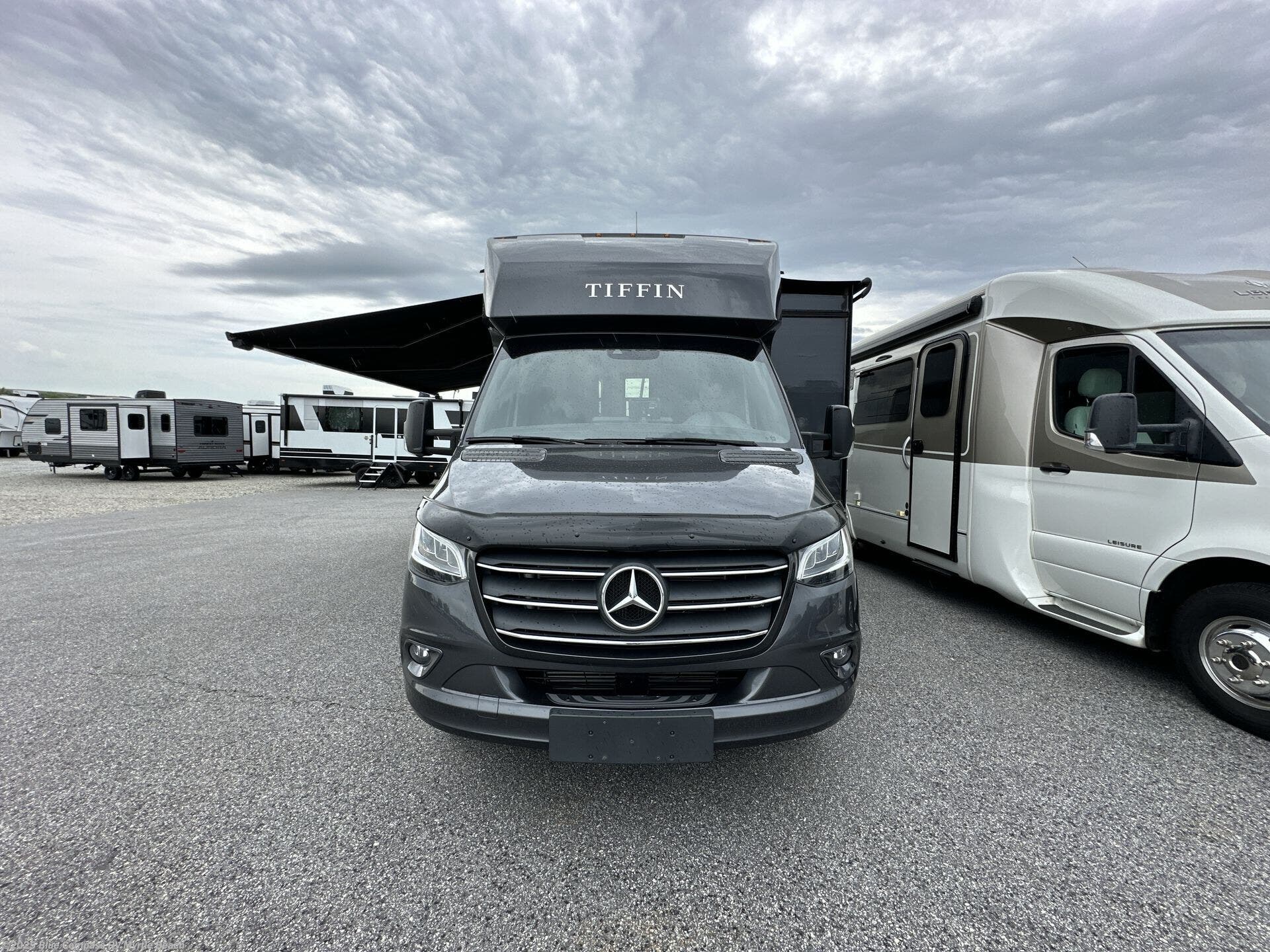 Email now about this 2022 Tiffin Wayfarer 25RW! Used 2022 Tiffin Wayfarer 25RW available in Myrtle Beach, South Carolina