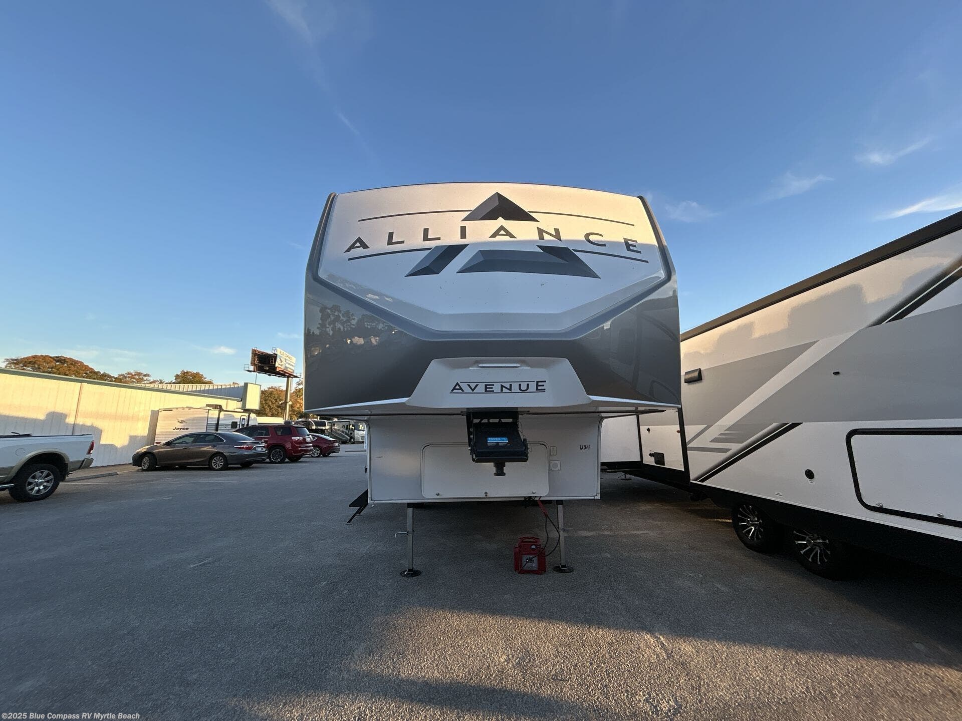Contact us now about this 2026 Alliance RV Avenue All-Access 29RL! 2026 Avenue All-Access 29RL by Alliance RV from Blue Compass RV Myrtle Beach in Myrtle Beach, South Carolina