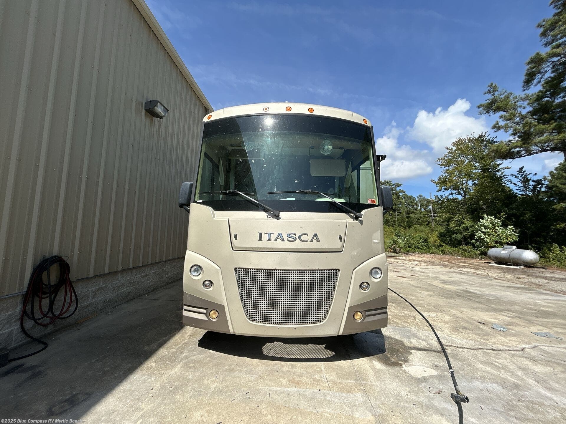 Used 2016 Itasca Sunstar 35F available in Myrtle Beach, South Carolina