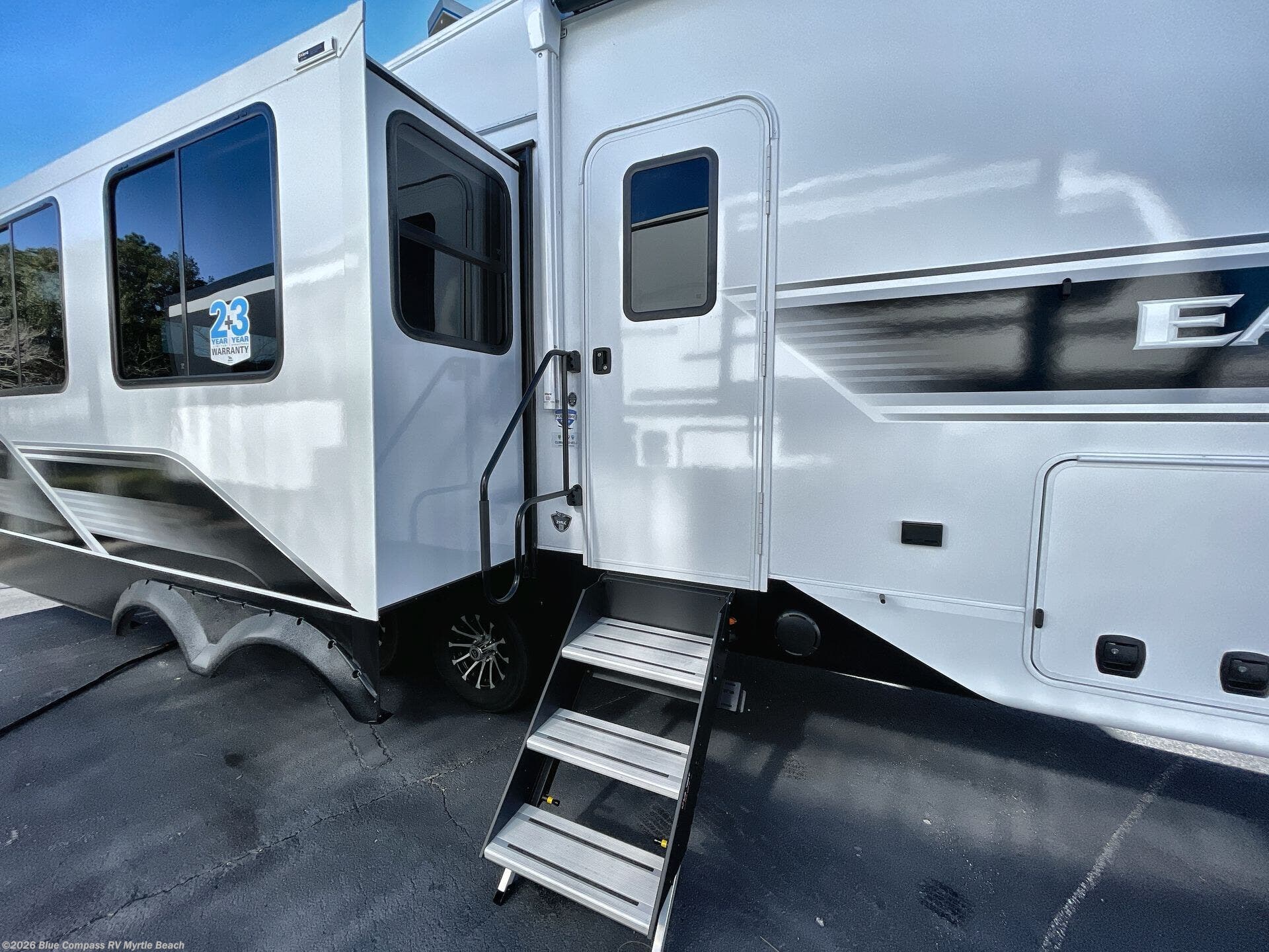 Email now about this 2026 Jayco Eagle HT 29RLC! New 2026 Jayco Eagle HT 29RLC available in Myrtle Beach, South Carolina